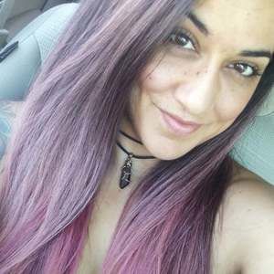 Meet your Posher, Liz